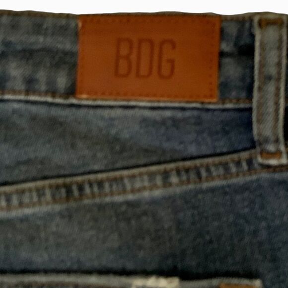 BDG Urban Outfitters AXYL Hi-Rise Straight Leg Slim Fit Cropped Jeans Size 31/32 - Picture 7 of 10